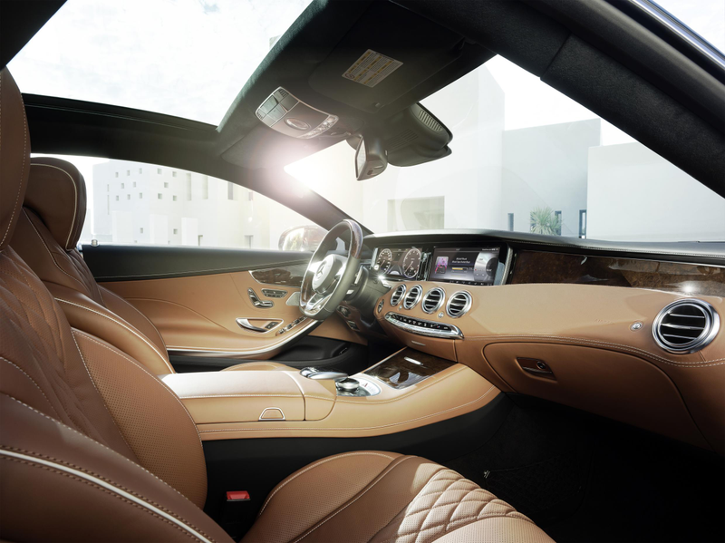 Illustration for article titled The 2015 Mercedes-Benz S-Class Coupe Has 47 Crystals In Its Headlights